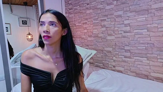 Snapshot of Martina_thompson69 chatting on March 13, 3:51 pm Martina thompson69 online show from March 13, 3:51 pm