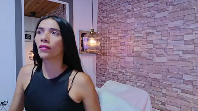 Snapshot of Martina_thompson69 chatting on March 20, 3:28 pm Martina thompson69 online show from March 20, 3:28 pm