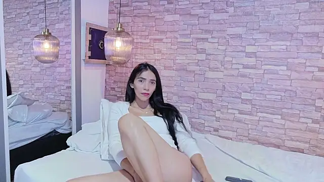 Snapshot of Martina_thompson69 chatting on March 28, 2:16 pm Martina thompson69 online show from March 28, 2:16 pm