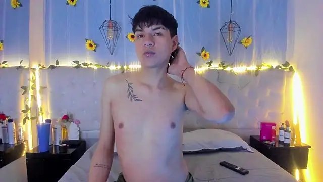 AleAurarashi online show from October 21, 8:04 am