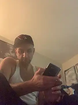 Hothotboyg online show from March 6, 2:35 pm