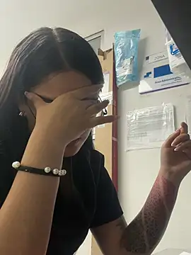 Snapshot of marianm29 chatting on January 14, 2:01 pm marianm29 online show from January 14, 2:01 pm