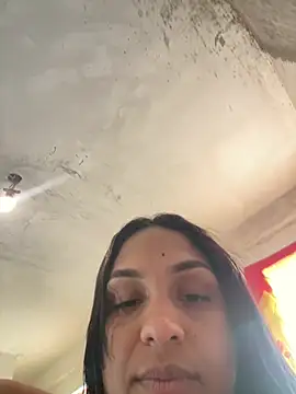 Messy-diana21 online show from February 8, 7:50 pm