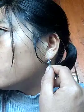 Angela-babyxx online show from November 16, 12:05 am