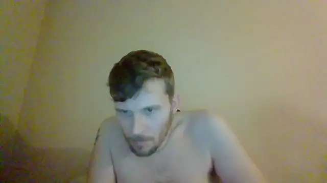 Snapshot of LocalGentleman4Fun chatting on April 19, 2:16 pm LocalGentleman4Fun online show from April 19, 2:16 pm