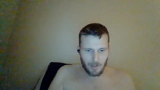 Snapshot of LocalGentleman4Fun chatting on June 15, 1:02 pm LocalGentleman4Fun online show from June 15, 1:02 pm