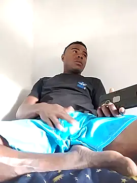  yefez online show from February 11, 7:08 pm