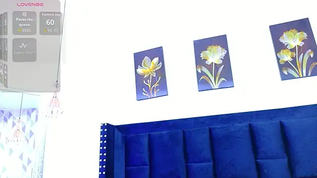 mamaneedsfun online show from October 13, 1:00 pm