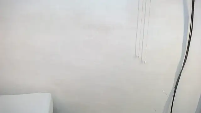 Snapshot of miss_m1a chatting on October 9, 12:30 am miss m1a online show from October 9, 12:30 am