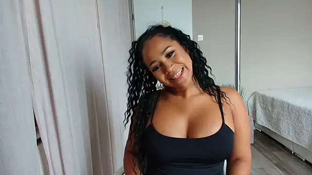 mialuna- online show from September 22, 8:38 am