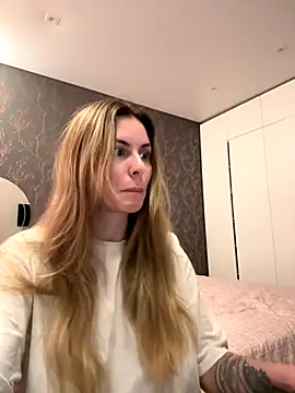 abby luvxx online show from September 11, 3:45 pm