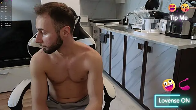 Snapshot of RyanStorm_ chatting on October 22, 11:21 am RyanStorm  online show from October 22, 11:21 am