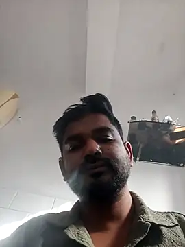 avi007p online show from December 18, 9:04 am