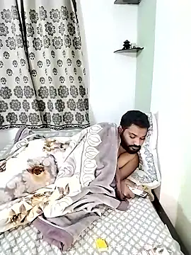 avi007p online show from January 7, 10:12 pm