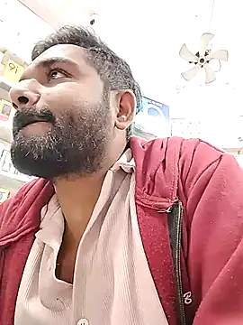 avi007p online show from February 18, 2:02 pm