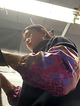 Snapshot of DHJM168 chatting on October 31, 5:08 am DHJM168 online show from October 31, 5:08 am