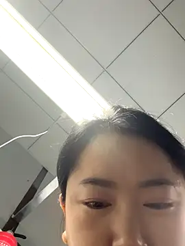 Snapshot of DHJM168 chatting on November 26, 1:06 am DHJM168 online show from November 26, 1:06 am