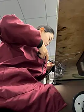 Snapshot of DHJM168 chatting on December 3, 12:40 am DHJM168 online show from December 3, 12:40 am