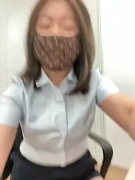 Snapshot of 300-AMAM chatting on November 14, 4:11 am 300-AMAM online show from November 14, 4:11 am