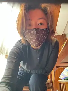 Snapshot of 300-AMAM chatting on March 24, 3:55 am 300-AMAM online show from March 24, 3:55 am