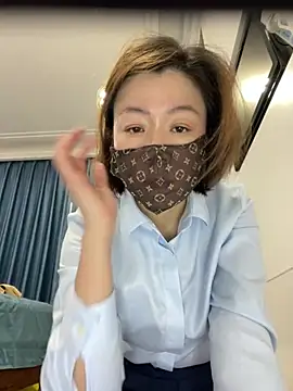 Snapshot of 300-AMAM chatting on April 7, 4:46 am 300-AMAM online show from April 7, 4:46 am