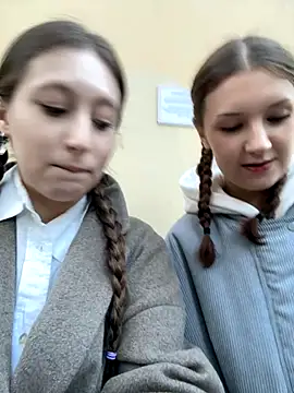 FroggyAnna online show from October 2, 2:24 pm