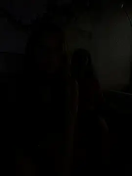 PussyLoversShow online show from November 4, 9:47 pm