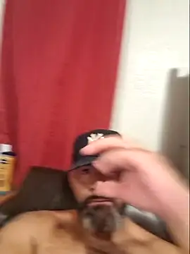 Cruz1522 online show from October 14, 8:15 am