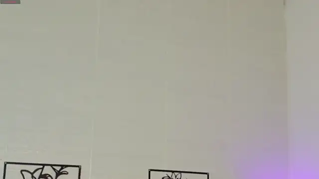 Snapshot of VioletBlacke_ chatting on March 21, 12:54 pm VioletBlacke online show from March 21, 12:54 pm