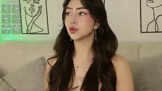 Snapshot of VioletBlacke_ chatting on May 19, 3:07 pm VioletBlacke online show from May 19, 3:07 pm