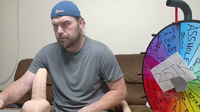 Snapshot of FreakThorOnlyyFans chatting on September 26, 2:32 pm FreakThorOnlyyFans online show from September 26, 2:32 pm