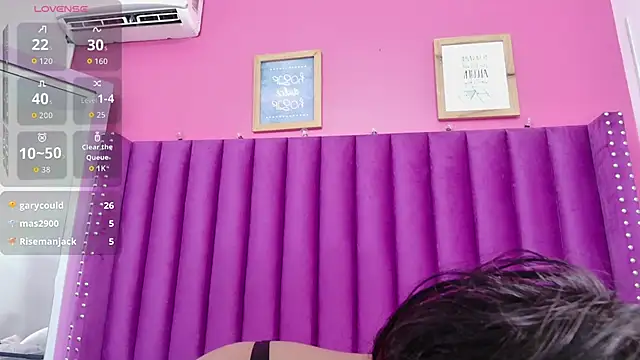 cosplaydate online show from October 4, 2:42 am