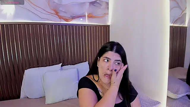 Roxie-NS online show from November 22, 11:42 am