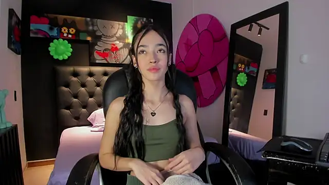 miIa bratz online show from February 11, 7:41 pm