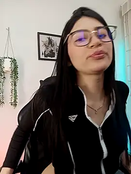 SaraOrtiz 77 online show from September 23, 2:25 am