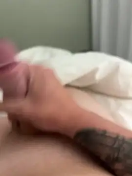 Snapshot of alex110429 chatting on September 27, 7:08 pm alex110429 online show from September 27, 7:08 pm