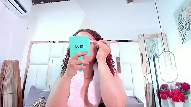 Snapshot of megannherrera chatting on April 29, 8:04 pm megannherrera online show from April 29, 8:04 pm