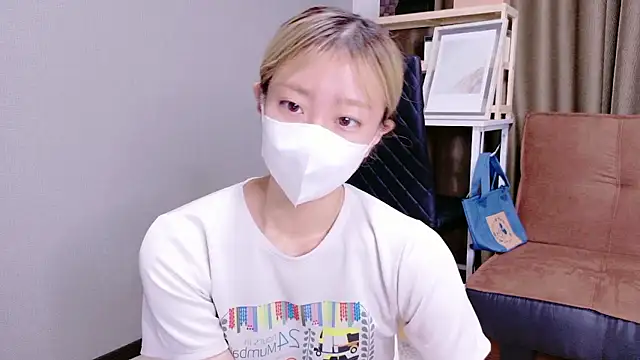 Nana  ch online show from October 15, 3:39 am