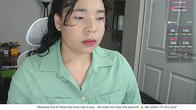 Snapshot of SHEILYN_ chatting on April 1, 2:56 am SHEILYN online show from April 1, 2:56 am