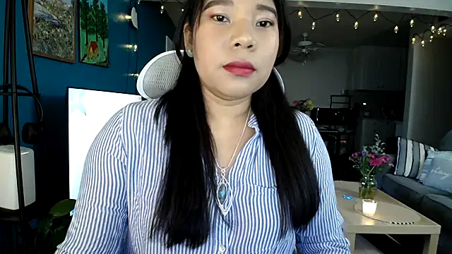 Snapshot of SHEILYN_ chatting on April 21, 3:24 am SHEILYN online show from April 21, 3:24 am