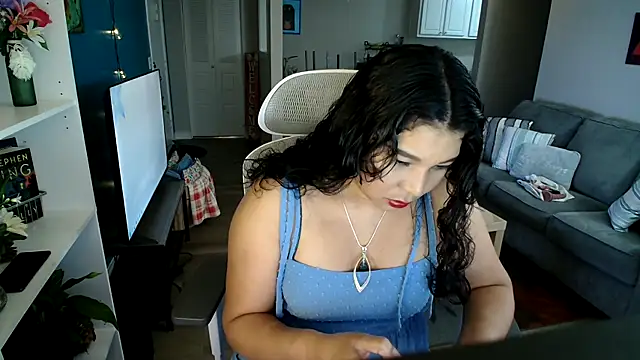 Snapshot of SHEILYN_ chatting on April 23, 5:08 am SHEILYN online show from April 23, 5:08 am