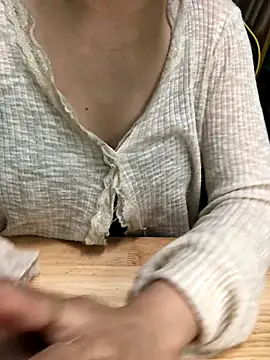 Mill lizi online show from September 19, 4:14 am