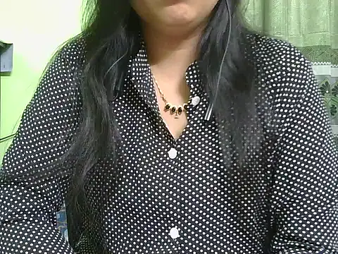 Snapshot of fairy_queen07 chatting on March 15, 5:52 pm fairy queen07 online show from March 15, 5:52 pm