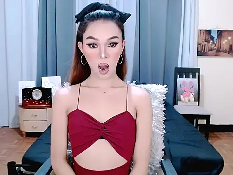 aelinhot online show from October 18, 2:07 pm