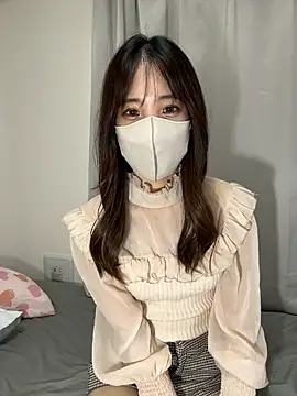 Snapshot of riri__nyan_o0 chatting on October 15, 5:07 am riri nyan o0 online show from October 15, 5:07 am