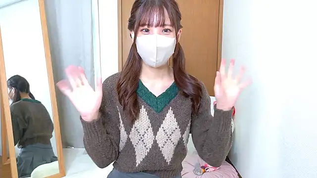 Snapshot of riri__nyan_o0 chatting on November 5, 5:07 am riri nyan o0 online show from November 5, 5:07 am