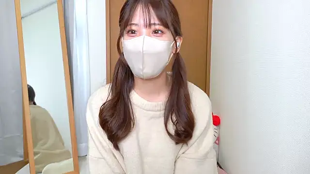 Snapshot of riri__nyan_o0 chatting on November 11, 6:02 am riri nyan o0 online show from November 11, 6:02 am