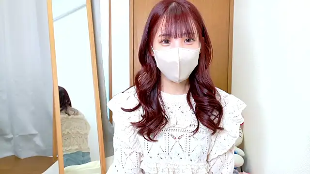 Snapshot of riri__nyan_o0 chatting on December 5, 5:05 am riri nyan o0 online show from December 5, 5:05 am