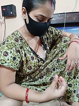 Priyanka Pal online show from June 12, 2:38 pm