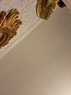 PalomaDesireee online show from December 3, 7:16 am